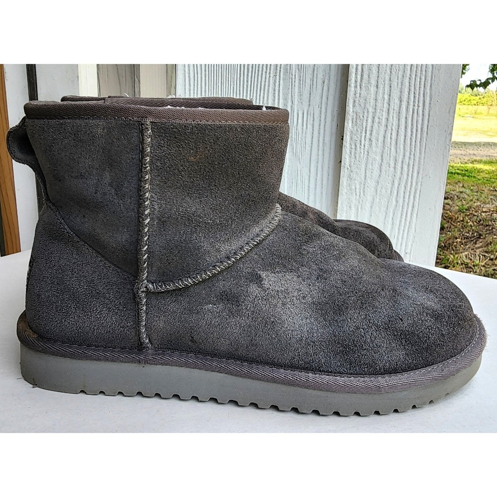 Koolaburra by UGG Sz 9 Y2K Gray Suede Classic Mini Boots Retro Early 2000s‎